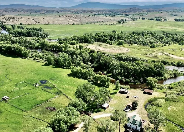 Stunning With Fire Pit In Saratoga, Wyoming Сasa de vacaciones *