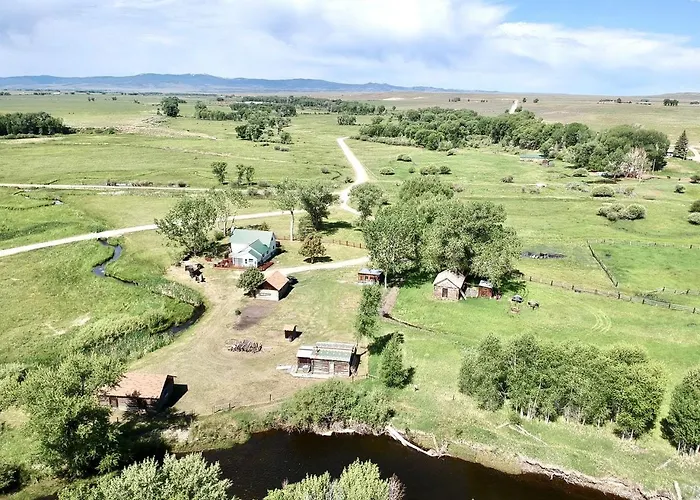 Stunning With Fire Pit In Saratoga, Wyoming Сasa de vacaciones *