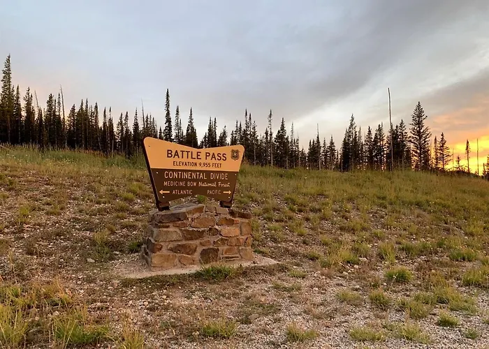 Stunning With Fire Pit In Saratoga, Wyoming