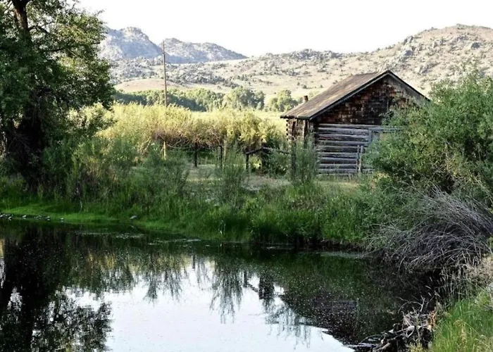 Stunning With Fire Pit In Saratoga, Wyoming Saratoga